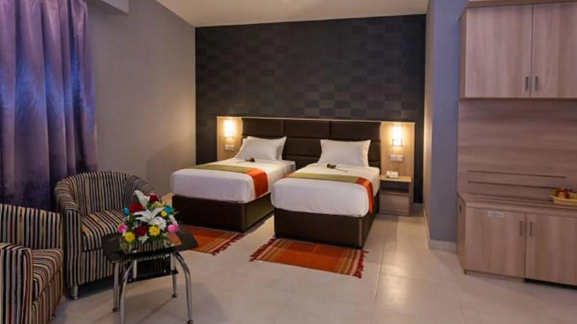דובאי Florida Square Hotel 2*,