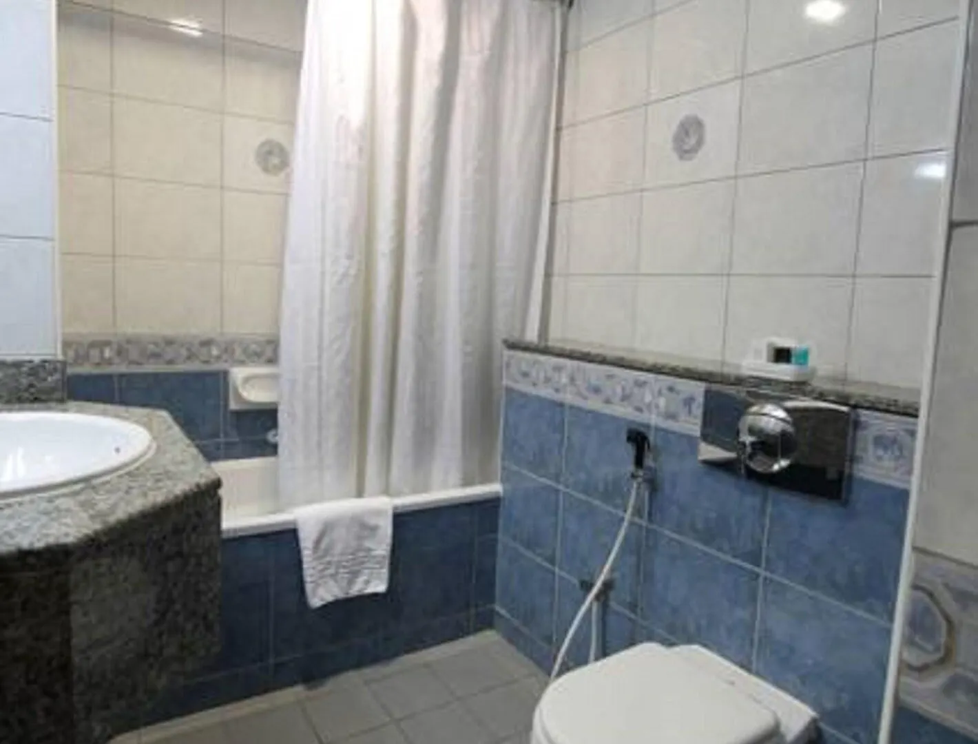 דובאי Florida Square Hotel