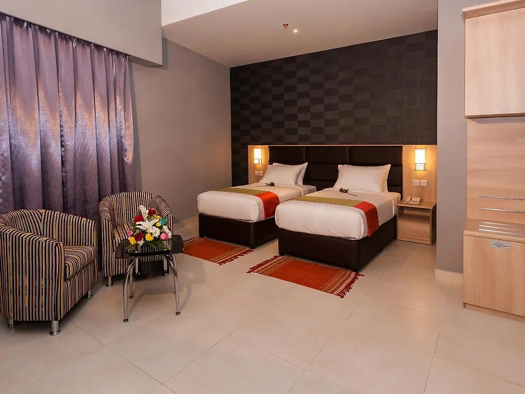 דובאי Florida Square Hotel